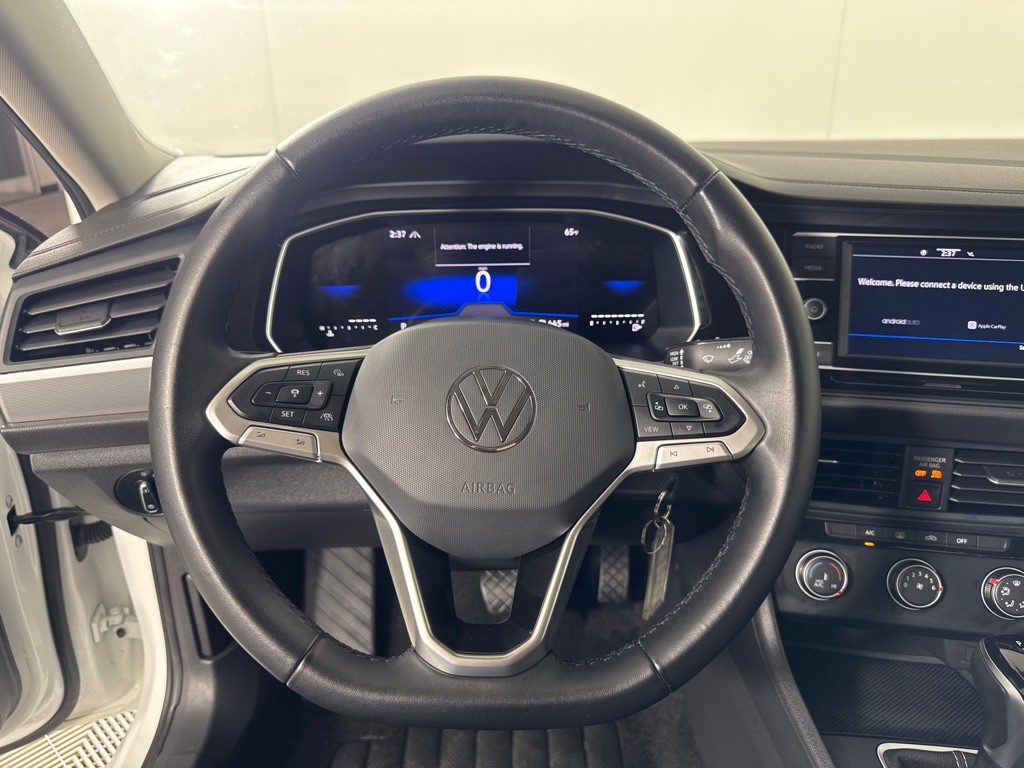 2024 Volkswagen Jetta Image 17