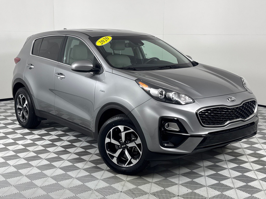 2020 Kia Sportage Image 2