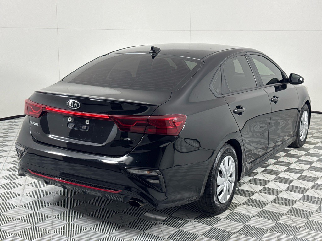 2021 Kia Forte Image 5