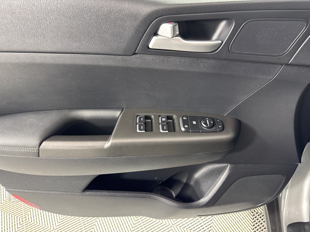 2020 Kia Sportage Image 13