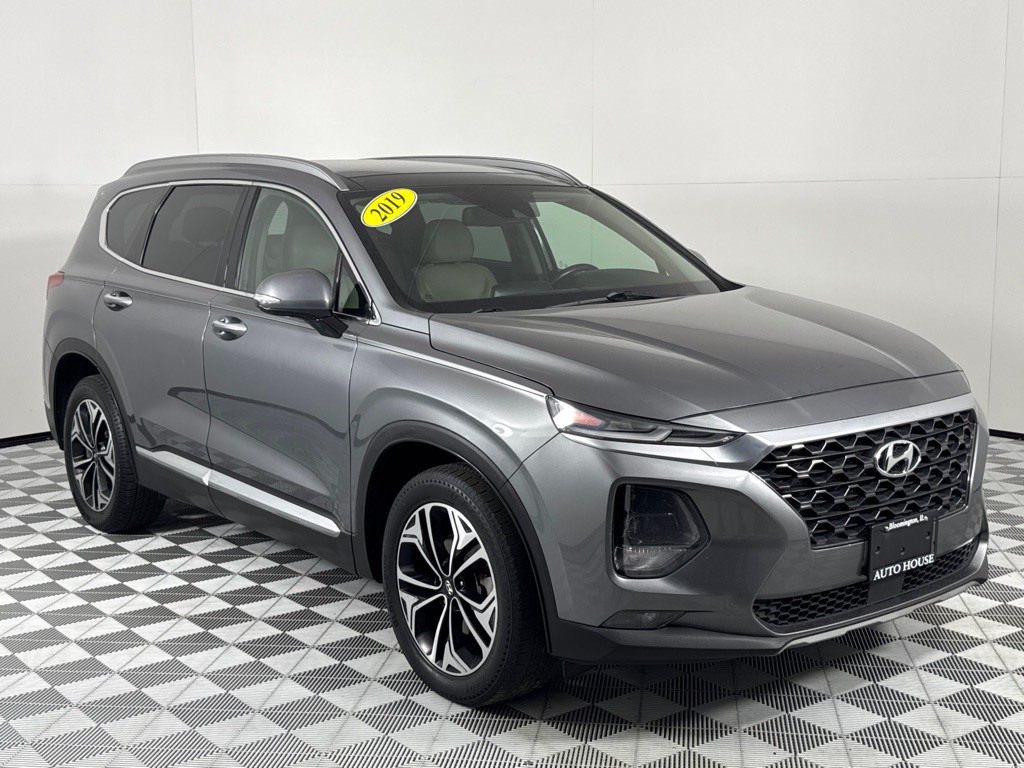 2019 Hyundai Santa Fe Image 3