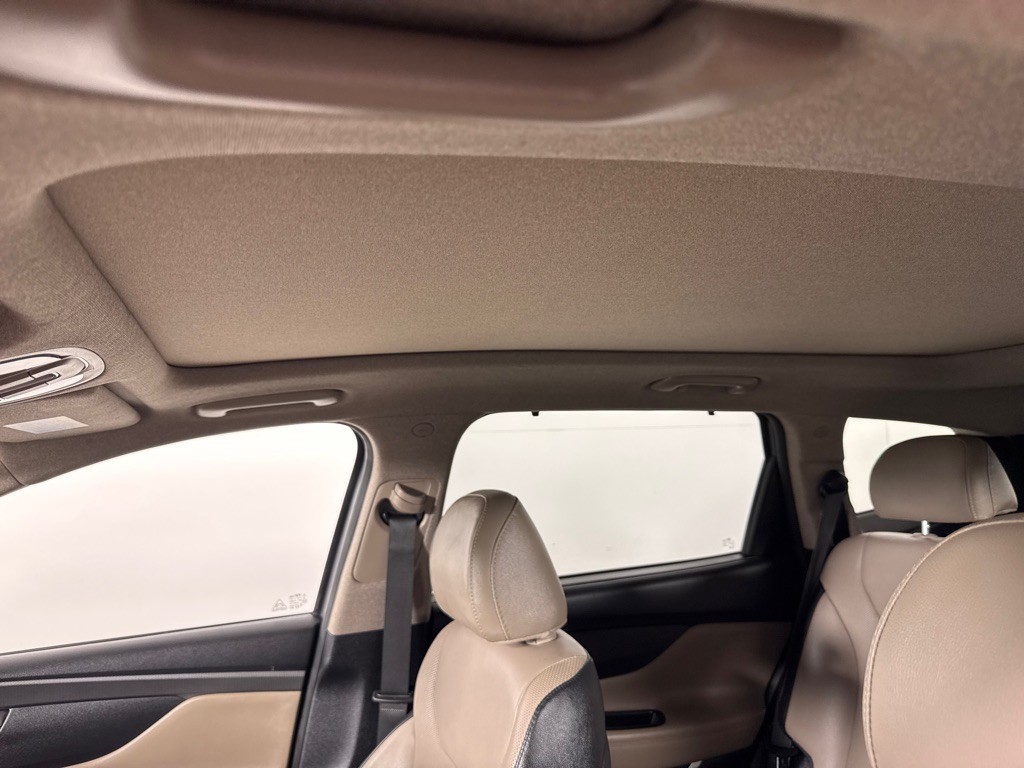 2019 Hyundai Santa Fe Image 16