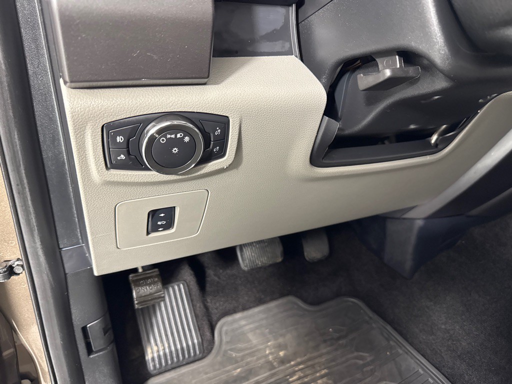 2016 Ford F-150 Image 15