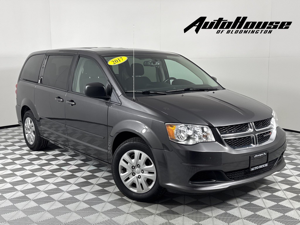 2017 Dodge Grand Caravan Image 1