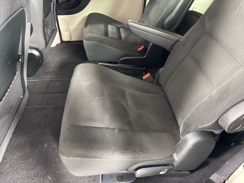 2017 Dodge Grand Caravan Image 16