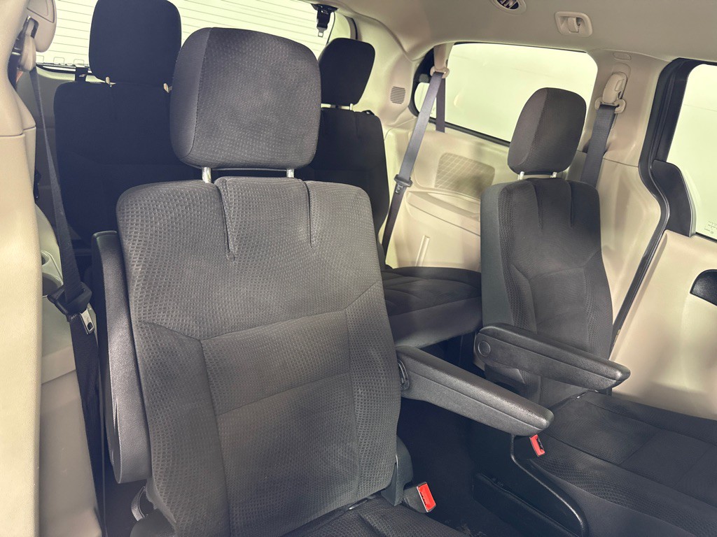 2017 Dodge Grand Caravan Image 21