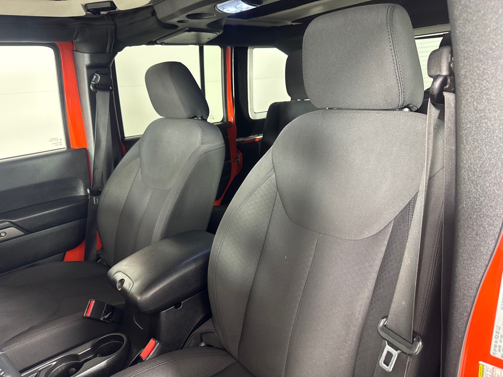 2015 Jeep Wrangler Unlimited Image 13