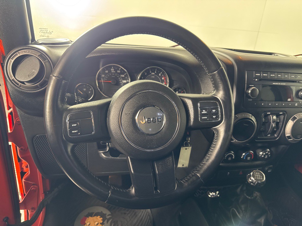 2015 Jeep Wrangler Unlimited Image 14