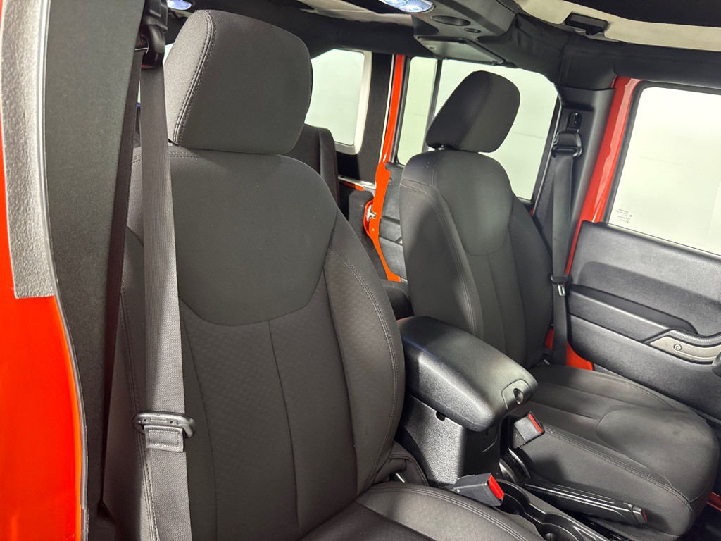 2015 Jeep Wrangler Unlimited Image 23