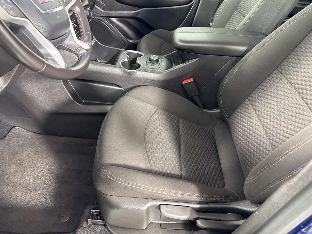 2020 GMC Terrain Image 11