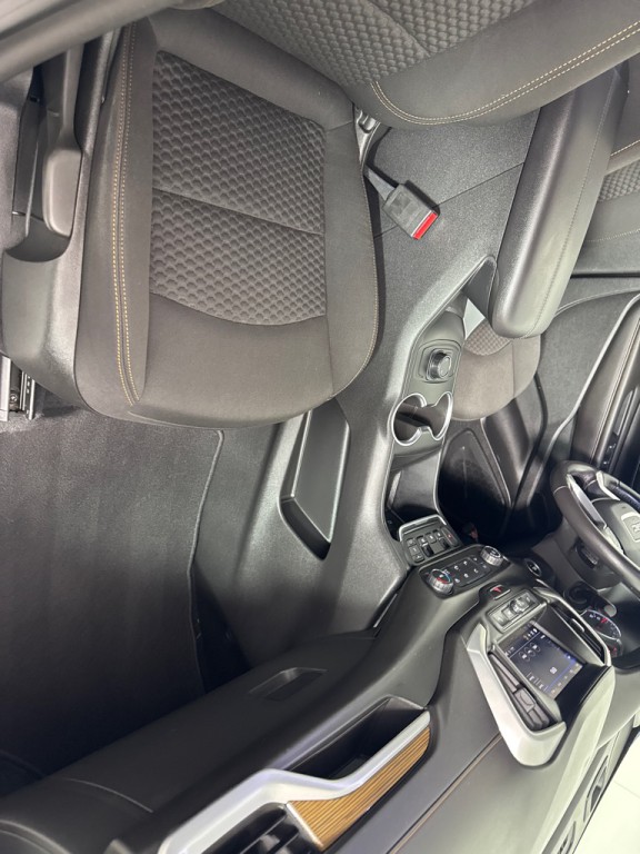 2020 GMC Terrain Image 22