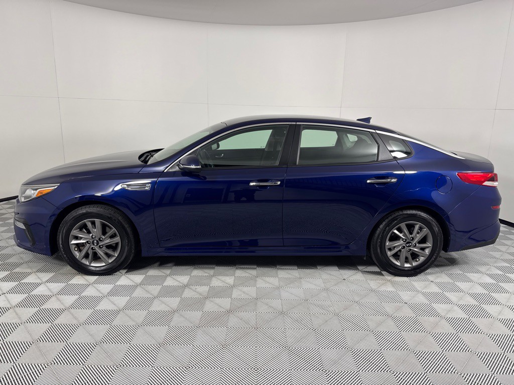 2020 Kia Optima Image 8