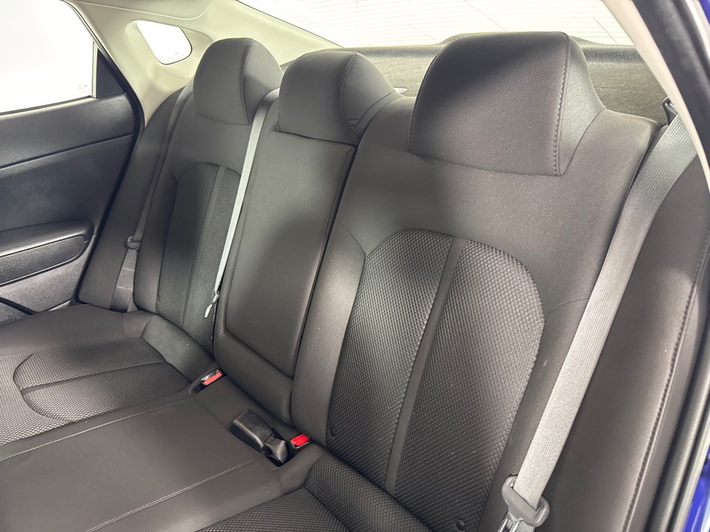 2020 Kia Optima Image 18