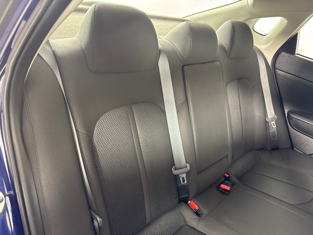 2020 Kia Optima Image 20