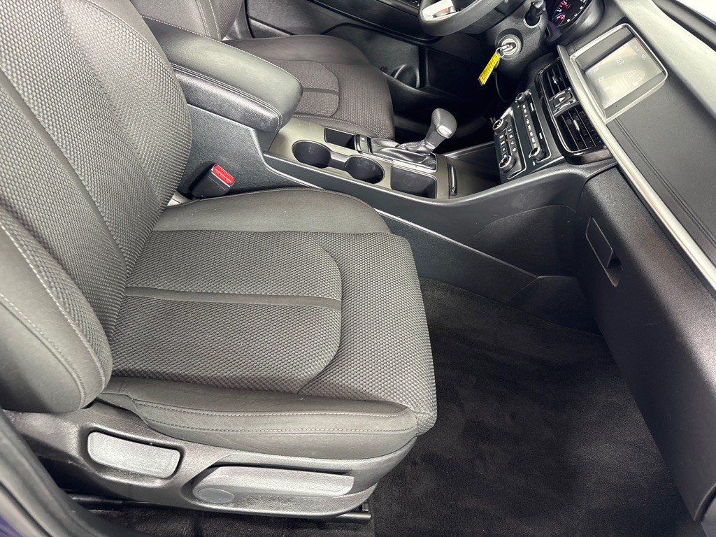 2020 Kia Optima Image 21