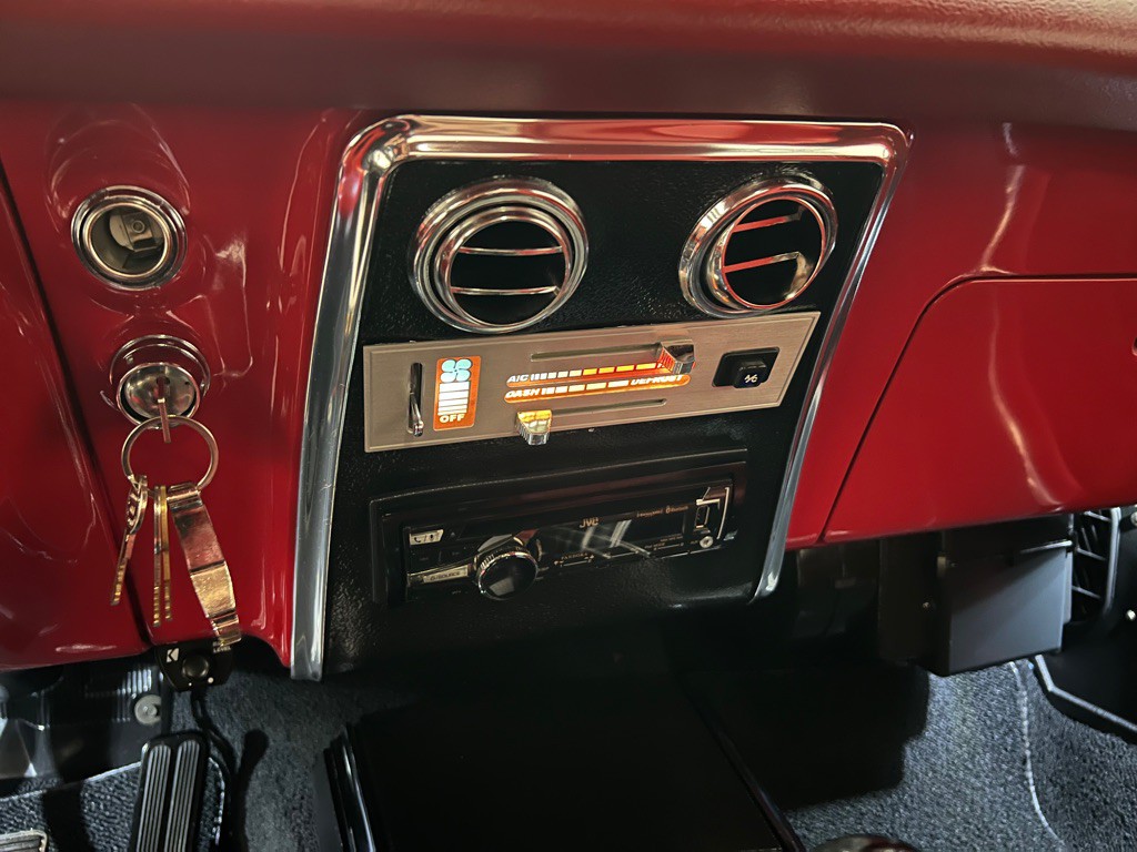 1967 Chevrolet Camaro Image 64