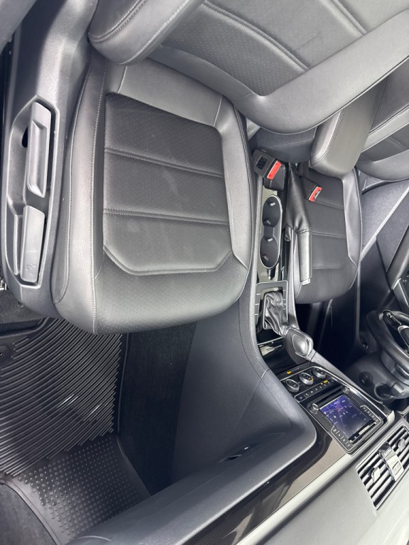 2019 Volkswagen Passat Image 23