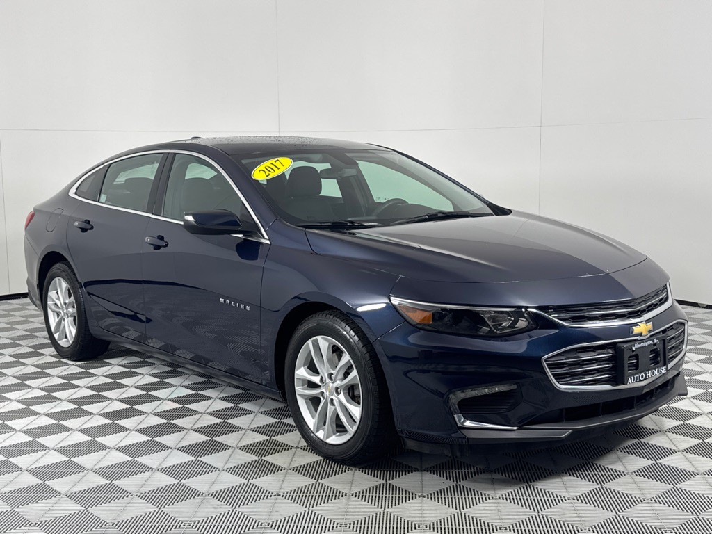 2017 Chevrolet Malibu Image 3