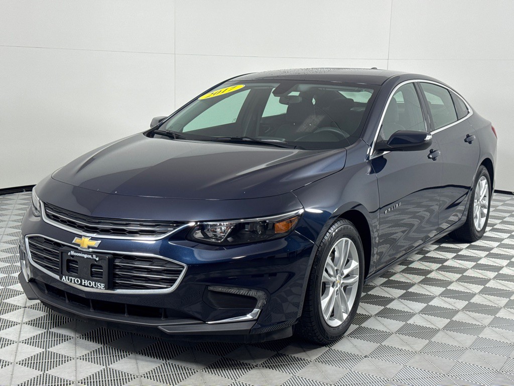 2017 Chevrolet Malibu Image 10