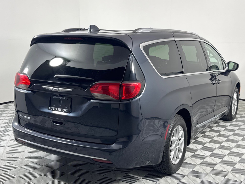 2020 Chrysler Pacifica Image 5