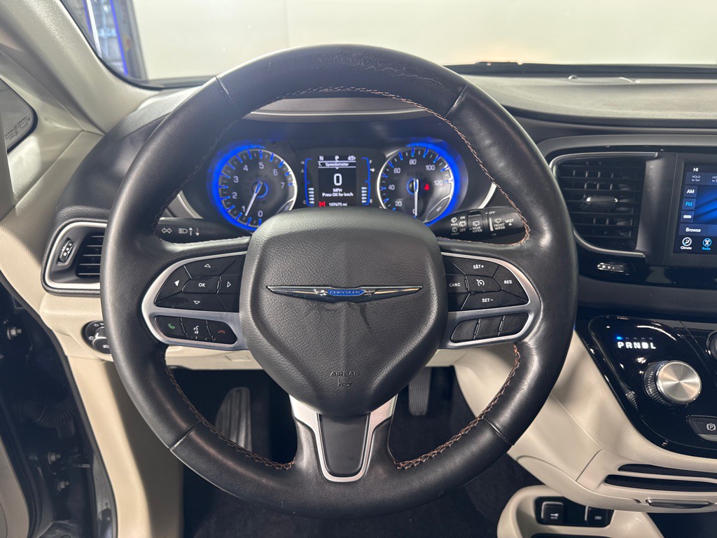 2020 Chrysler Pacifica Image 16