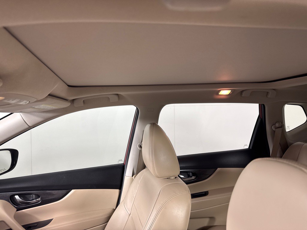 2015 Nissan Rogue Image 13