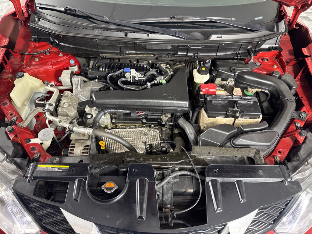 2015 Nissan Rogue Image 28