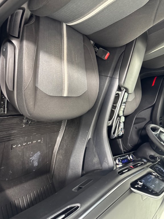 2021 Hyundai Sonata Image 24