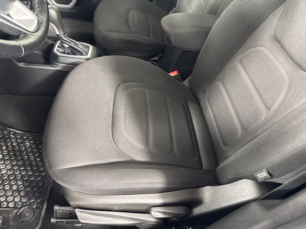 2019 Jeep Renegade Image 13