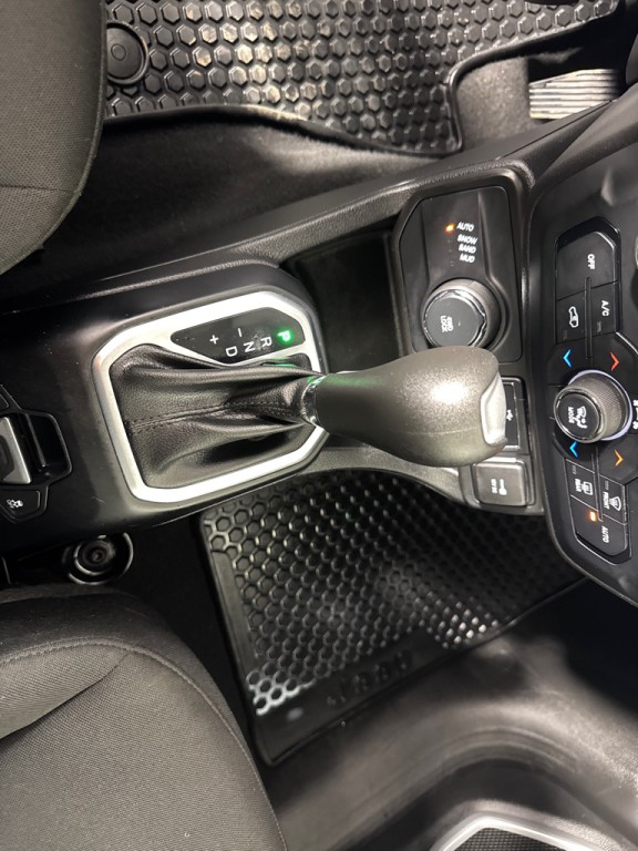 2019 Jeep Renegade Image 20