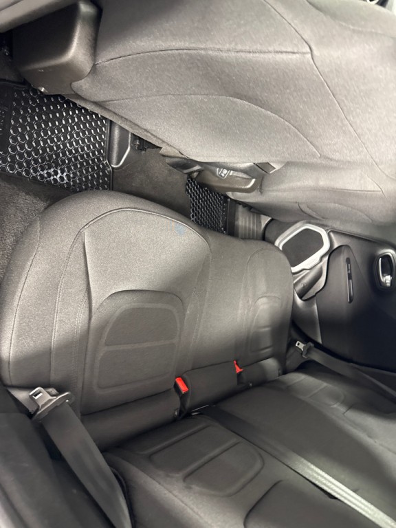 2019 Jeep Renegade Image 21