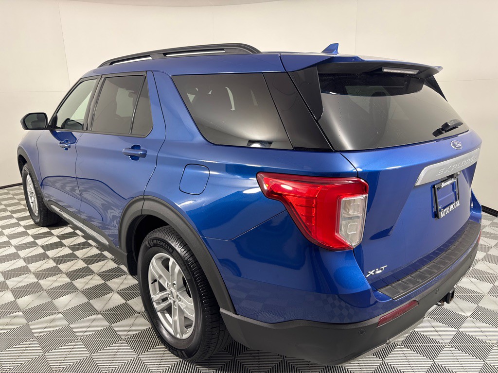 2020 Ford Explorer Image 8