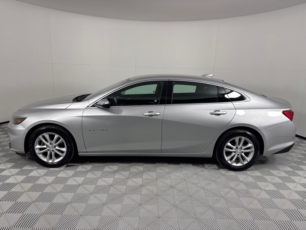 2018 Chevrolet Malibu Image 9