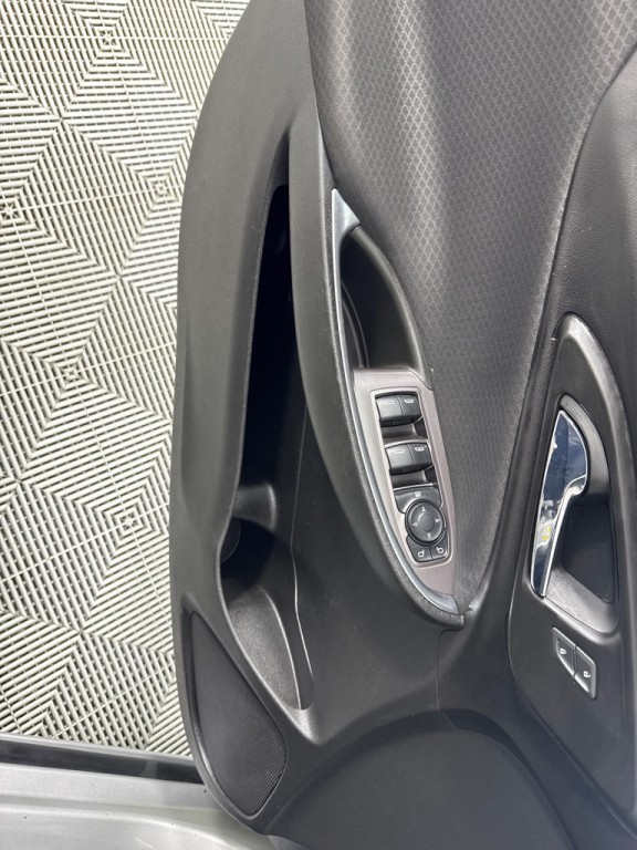 2018 Chevrolet Malibu Image 13