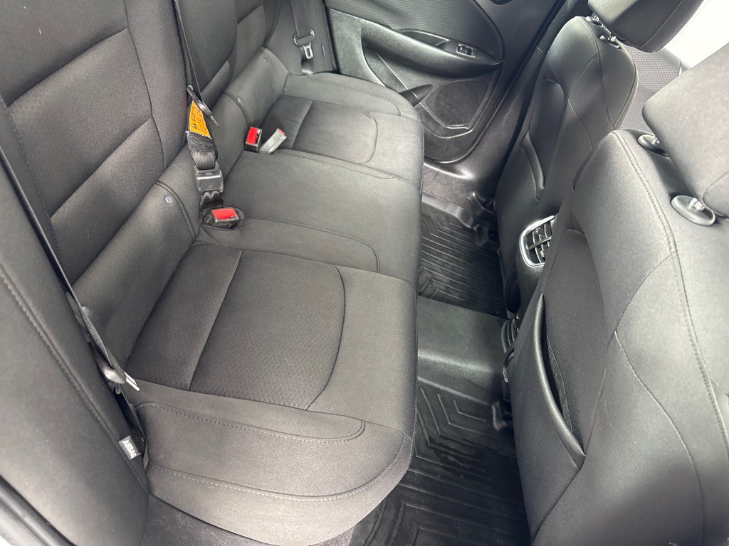 2018 Chevrolet Malibu Image 24