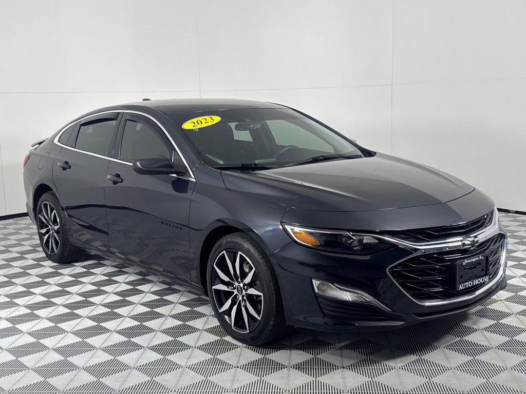 2023 Chevrolet Malibu Image 3