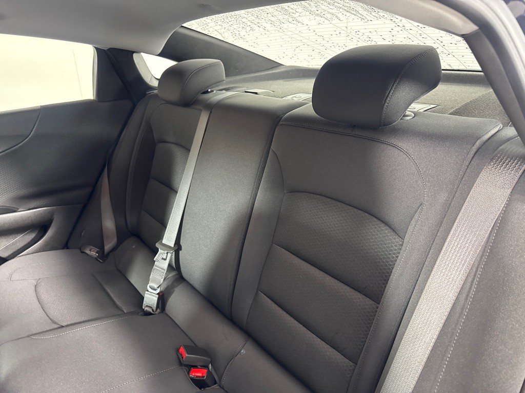 2023 Chevrolet Malibu Image 21