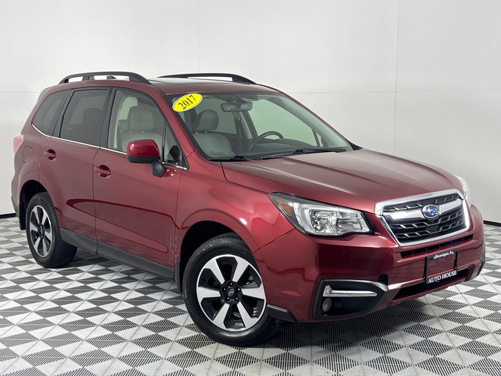 2017 Subaru Forester Image 2
