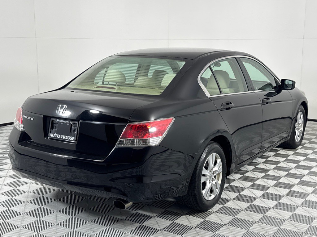2009 Honda Accord Image 5