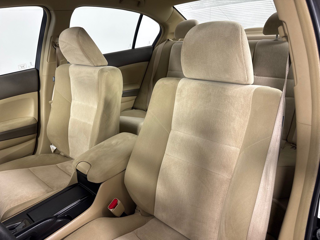 2009 Honda Accord Image 14