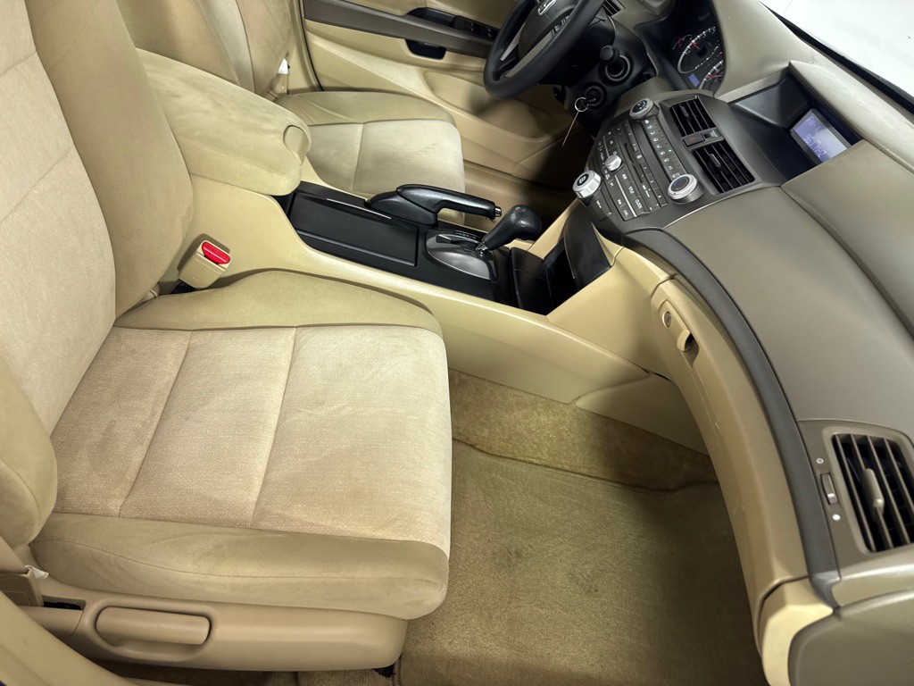 2009 Honda Accord Image 22