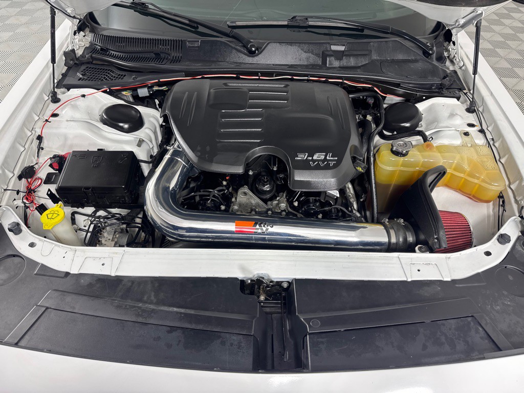 2015 Dodge Challenger Image 22