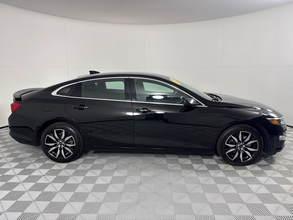 2024 Chevrolet Malibu Image 4