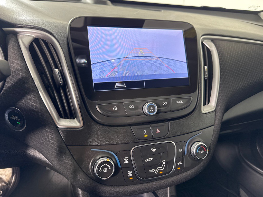 2024 Chevrolet Malibu Image 17