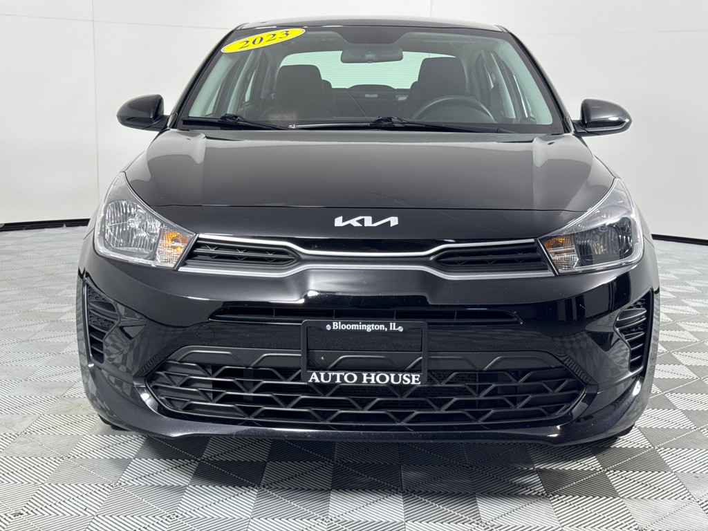 2023 Kia Rio Image 11