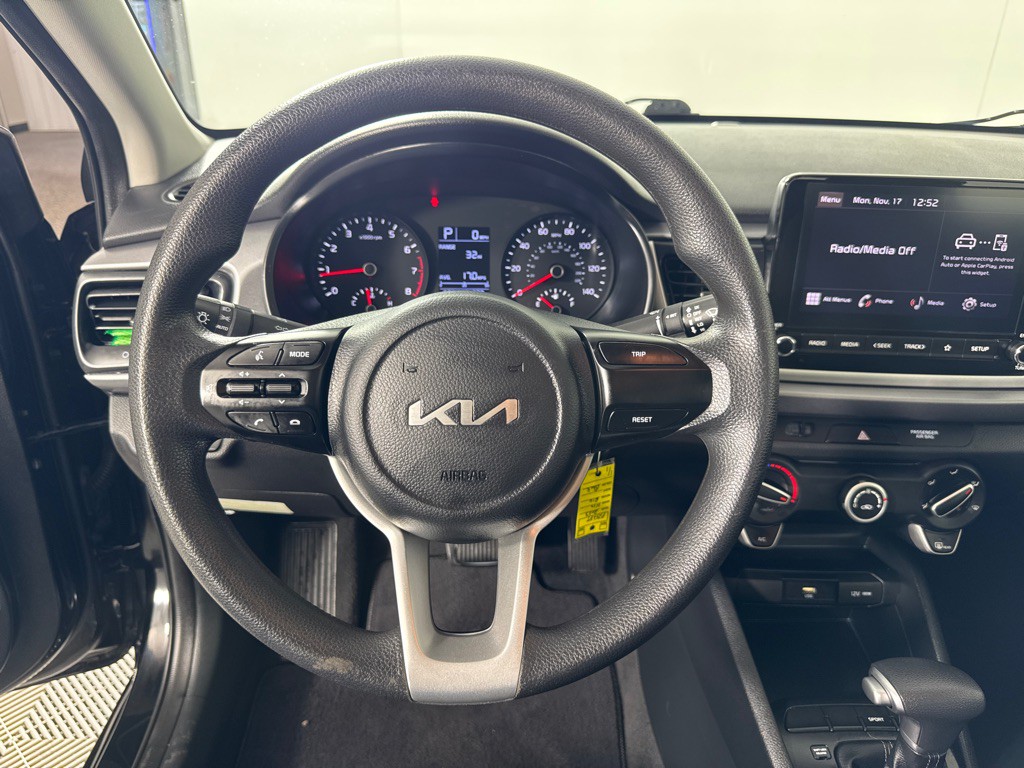 2023 Kia Rio Image 16