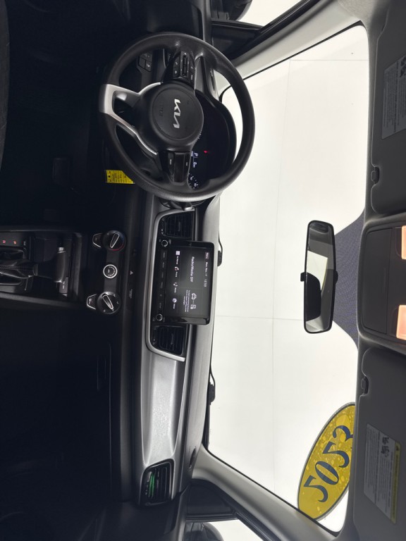 2023 Kia Rio Image 26