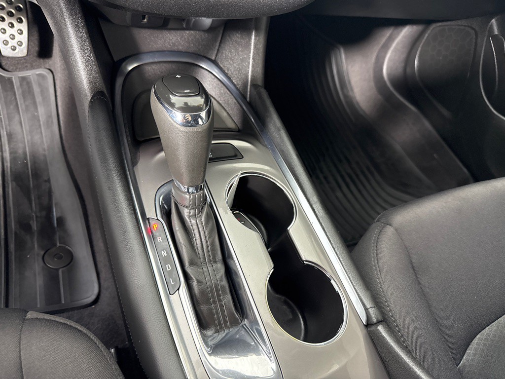 2017 Chevrolet Malibu Image 19