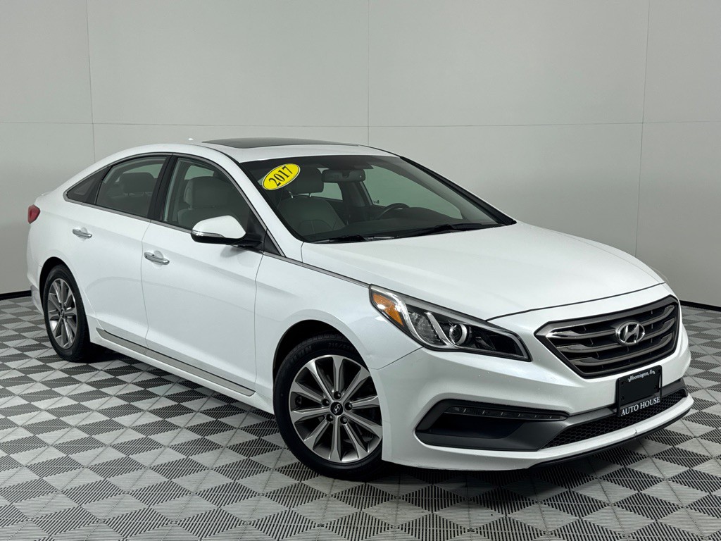 2017 Hyundai Sonata Image 2
