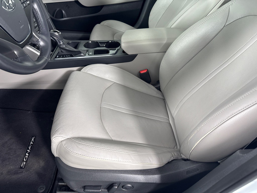 2017 Hyundai Sonata Image 12